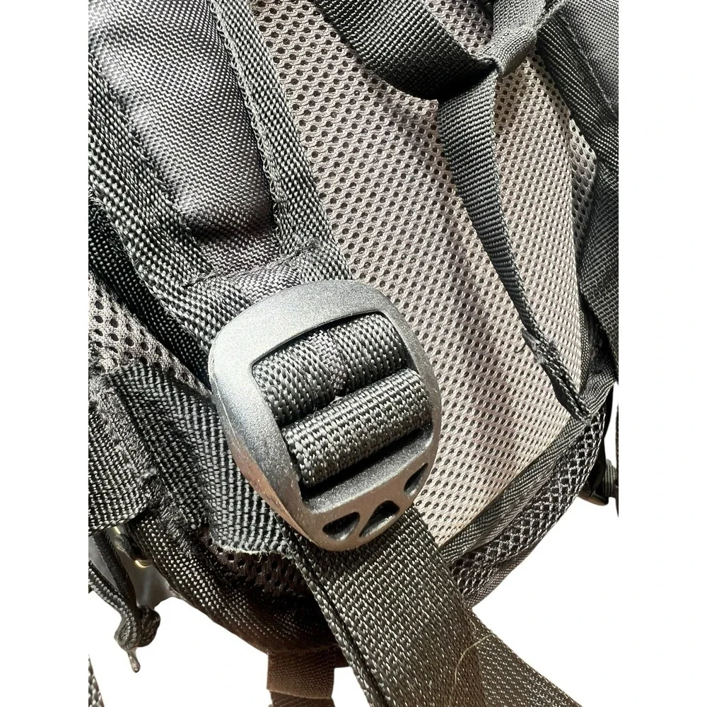 SwissGear Hydration Backpack Orange Gray Hiking Cycling Daypack * No Bladder